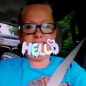 Meet your Posher, Carla